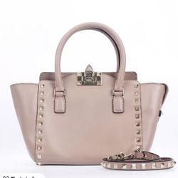 Valentino Calfskin Shoulder Bags Rockstud Nude Pink with Detachable Strap 