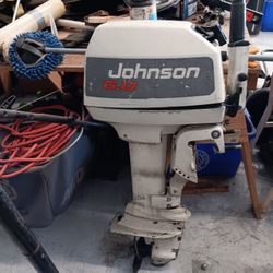 Boat Motor Johnson 6 HP