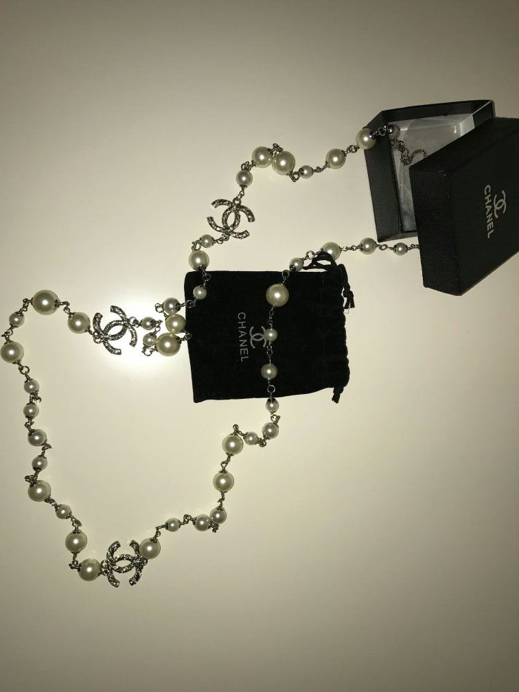 Chanel Classic Pearl Necklace - replica