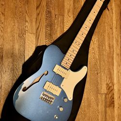 Squier Paranormal Cabronita Telecaster Thinline in Lake Placid Blue