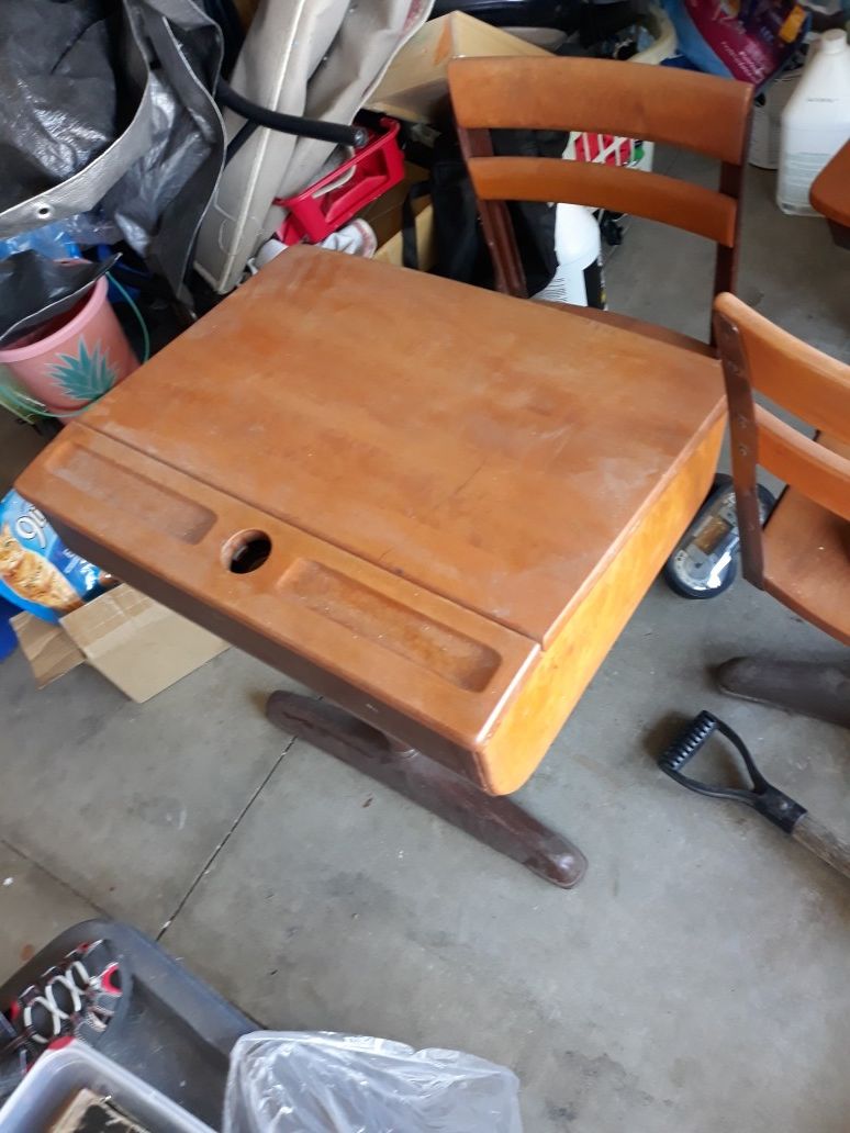Desk