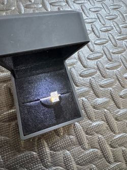 Brand new 2ct radiant moissanite s925 sterling silver Engagement Ring, various sizes, pass tester