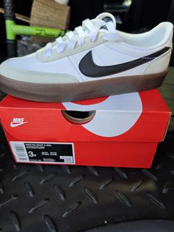 Boys Shoes size 3Y