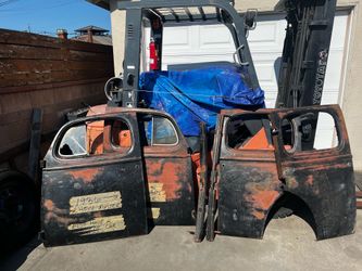 1936 Chevrolet 36 Chevy Master Deluxe 4 Doors Parts