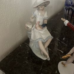 Statue