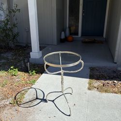 Modern Metal and Glass Side Table [FREE Delivery🚚]