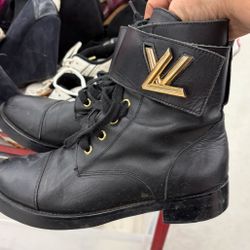 Louis Vuitton Boots Size 40