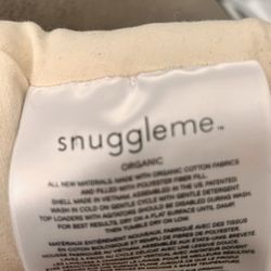 Snuggle Me Lounger baby 