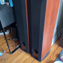 Polk Audio theater speakers 