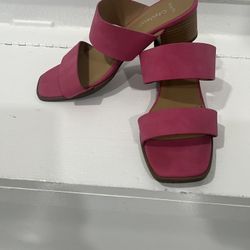 Women’s Shoes Size 8