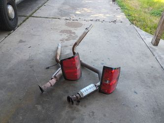 Ligths and muffler Chevy 2015