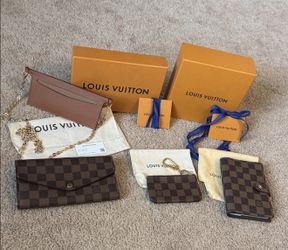 Louis Vuitton Bundle 