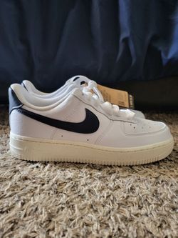 Nike Air Force 1 Low White Black Sneakers womens size 7 or youth size 5.5