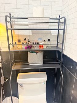 Bathroom storage shelf