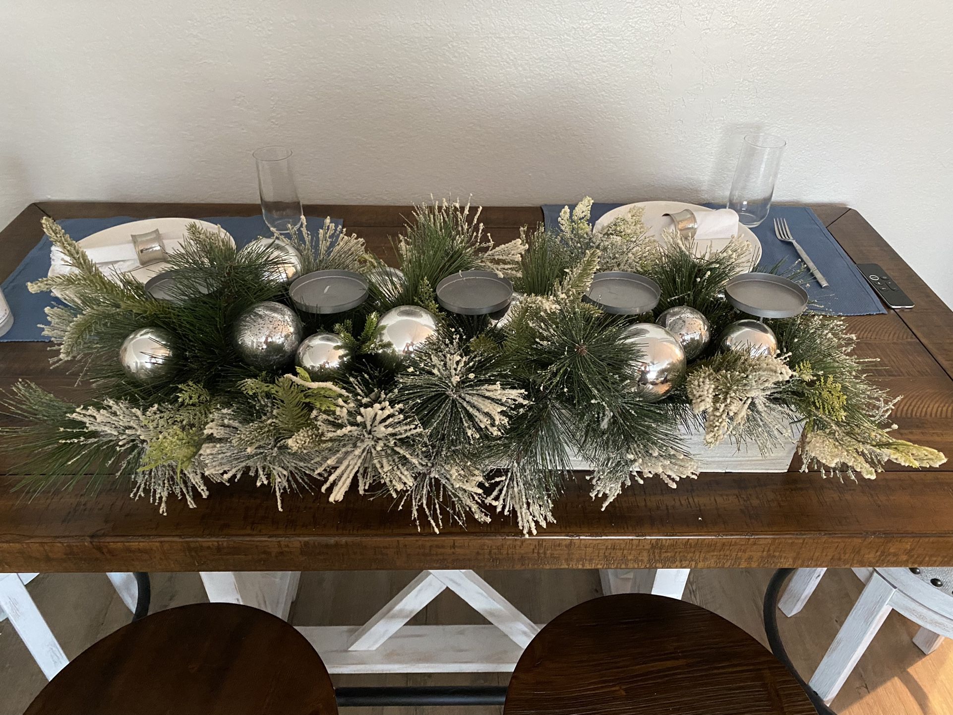 *STUNNING*  HUGE 36” long holiday centerpiece / candle holder