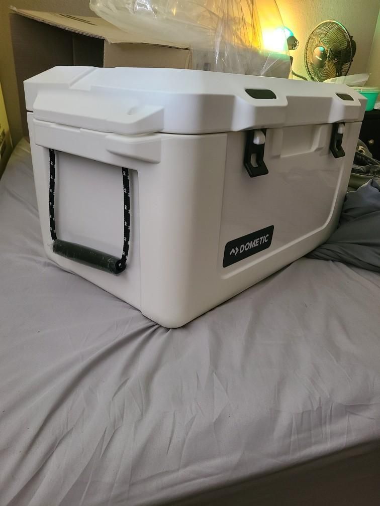 Dometic Cooler Brand New In The Box