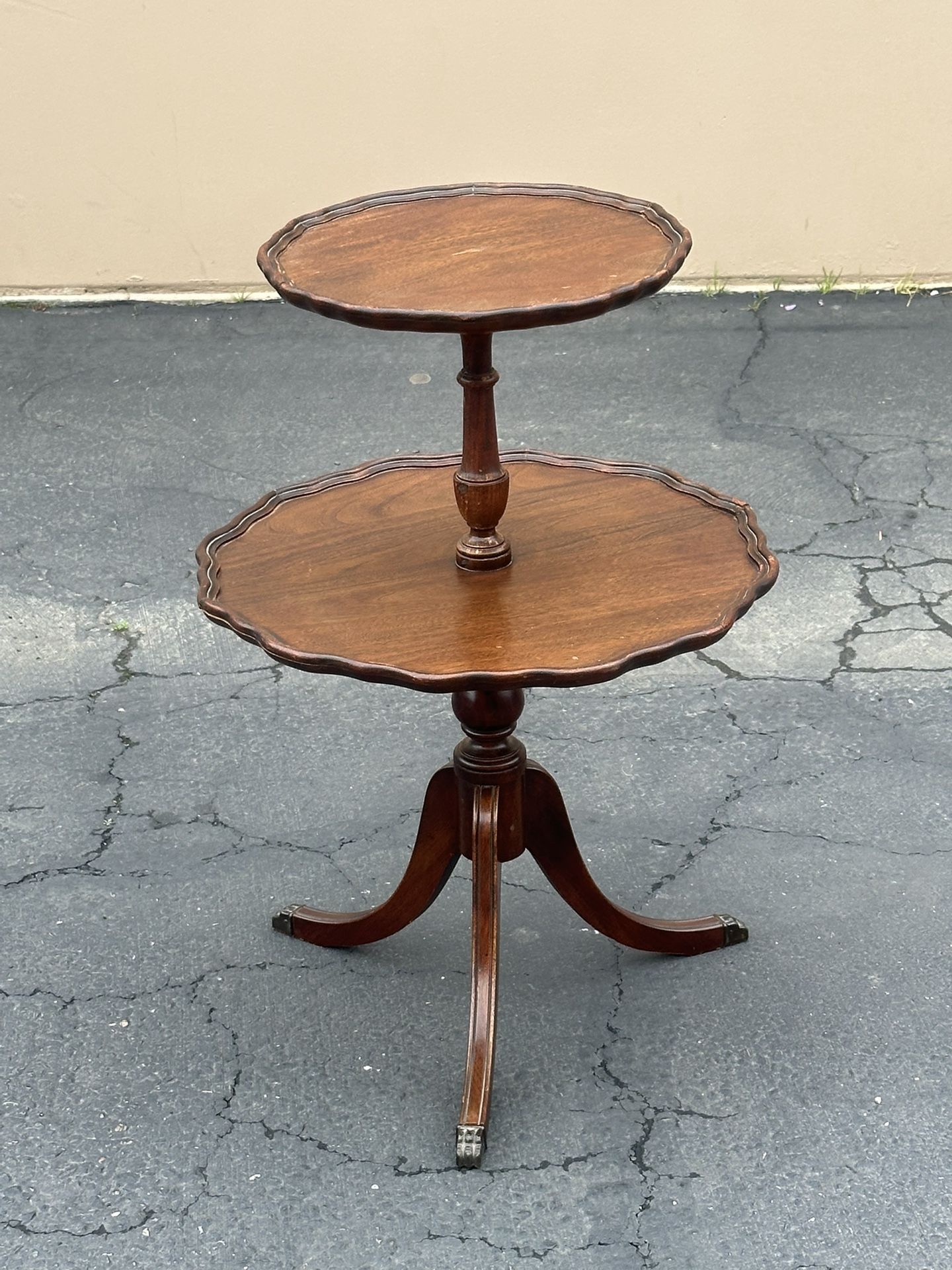 Antique 2 Tier - Pie Crust Table