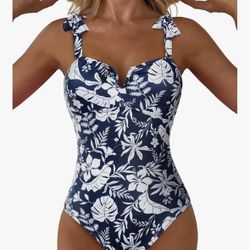 One Piece, Woman Swimsuit