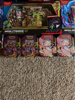 Pokémon TCG Mega Zygarde EX Premium Collection + 4 Mega Moonlit Tins
