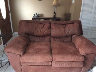 Loveseat need gone ASAP $50 firm