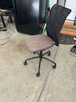 Armless Mesh Back Office Task Chair