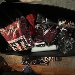 Brand New Clothes Have Sweaters, Jackets, Hoodies And Shirts 