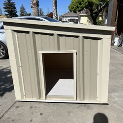 Dog House 