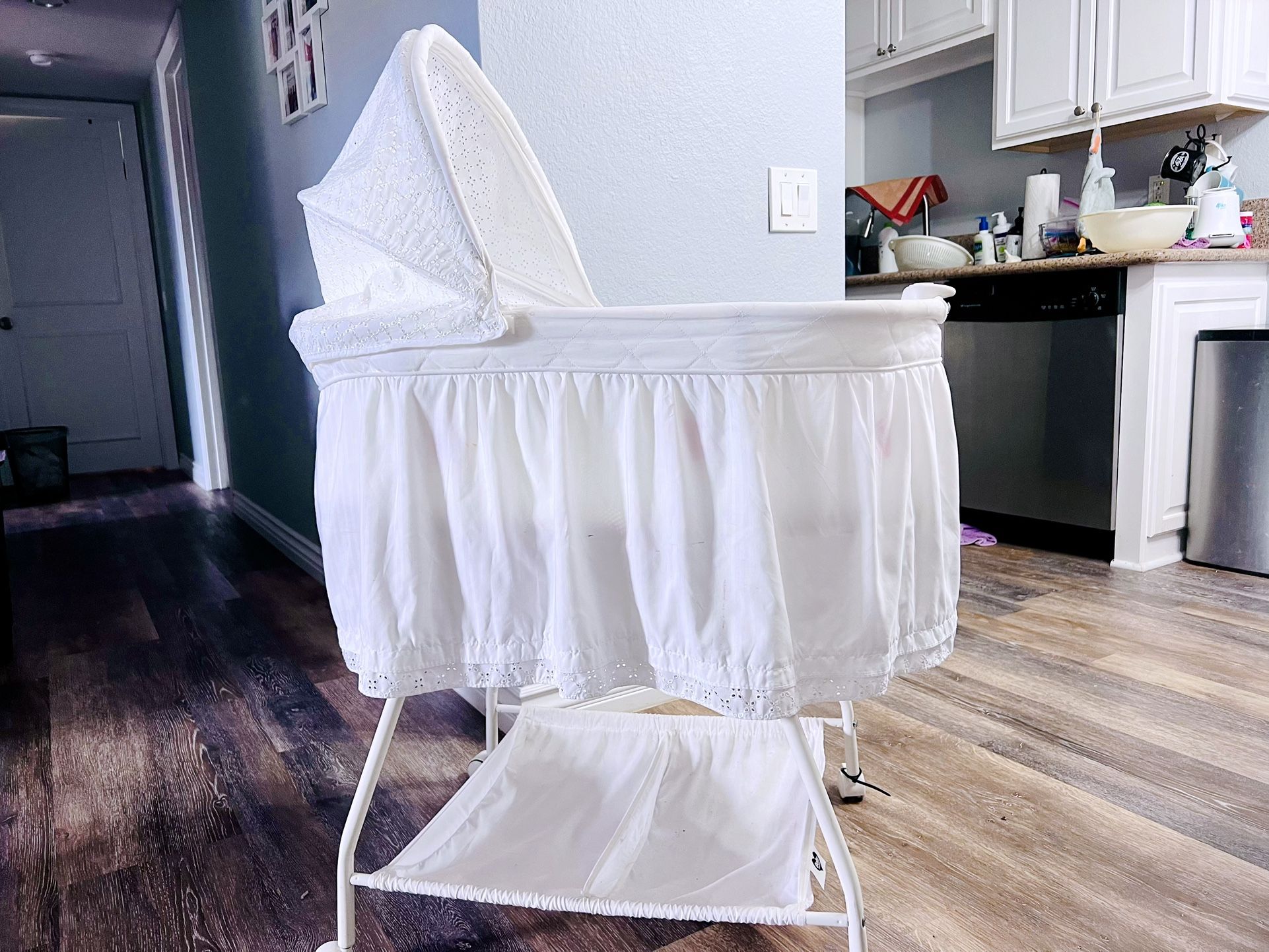 Delta Children Deluxe Sweet Beginnings Bedside Bassinet - Portable Crib with Lights and Sounds