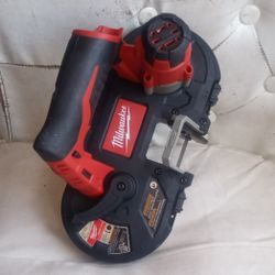BAND SAW Milwaukee M12