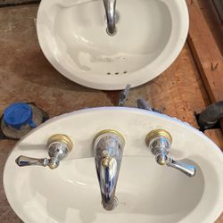 Bathroom sinks