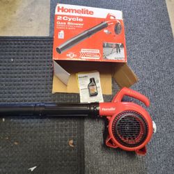 FREE FUEL! HOMELITE UT09526 150 MPH 400 CFM 2-CYCLE HANDHELD GAS LEAF BLOWER 