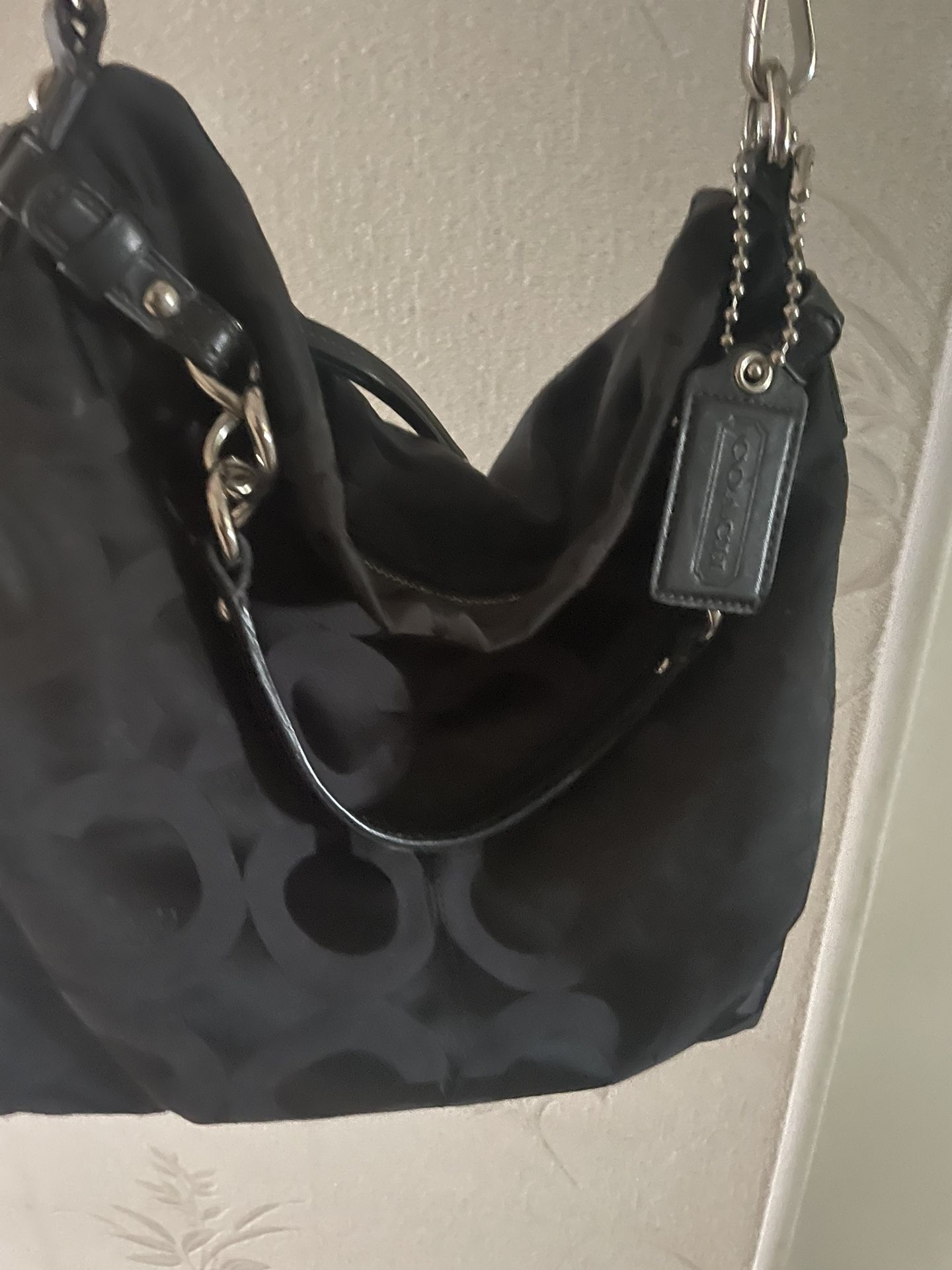 Black Coach Purse In Perfect Condition