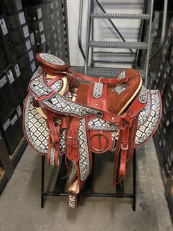 Montura bordada hecha en Mexico 🇲🇽