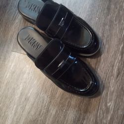 DKNY Slip on shoe