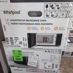 Whirlpool Microwave Black Silver