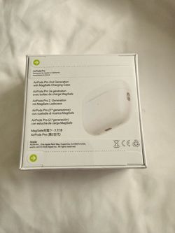 Apple AirPods Pro 2nd Generation with MagSafe Case