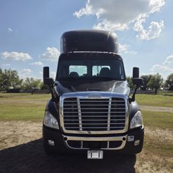 2015 Freightliner DD13