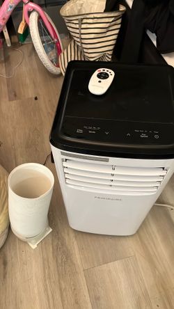 Frigidaire AC 5500 btu