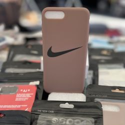 iPhone 8 Plus Case (Brown) 