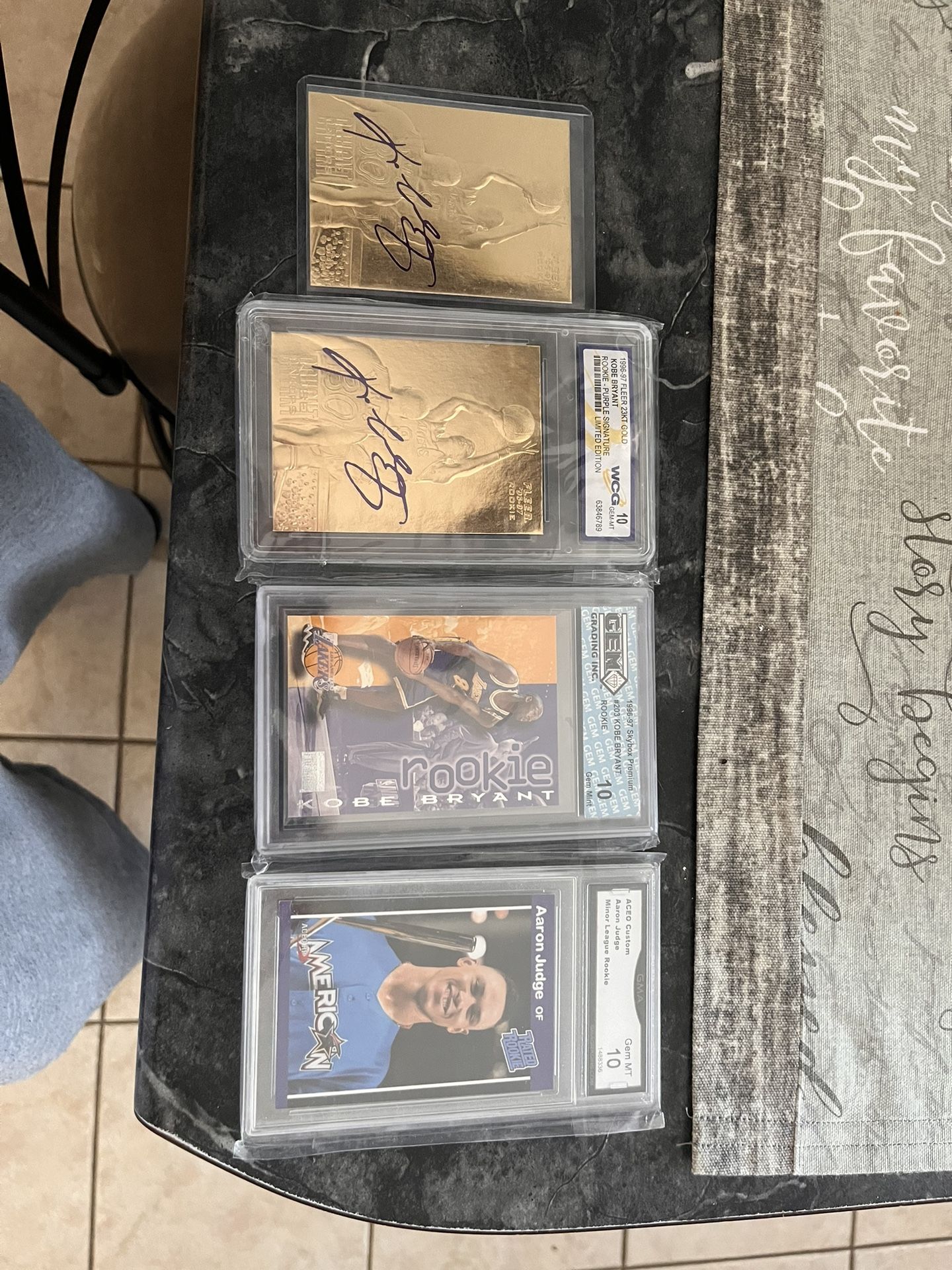 Brand New Grade 10 Kobe Bryant signed And Aaron Judge 