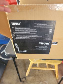 Thule Vertical Kayak Carrier