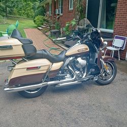 2014 Ultra Glide Classic