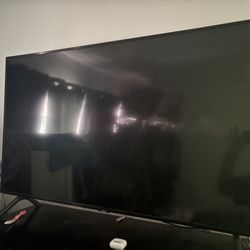 65 Inch Samsung TV