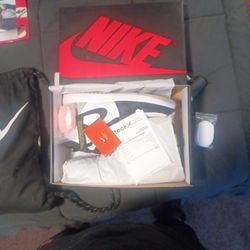 Jordan 1 Retro High Og Bleached Coral