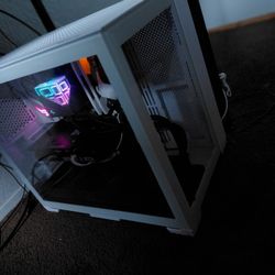 CUSTOM Built Gaming PC 
