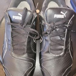 MENS PUMA BLACK SNEAKERS USED SIZE 13