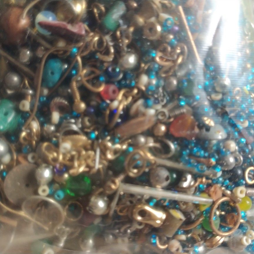 Large Bag Thousands Of Misc Beads, Vintage Jewelry Pieces, Etc.