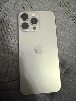iPhone 15 pro Max (256GB)