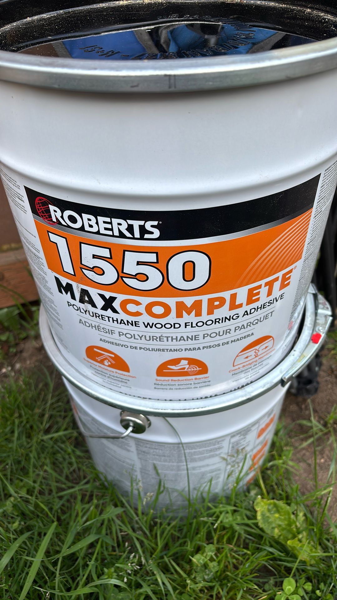 Robert’s Wood Flooring Adhesive