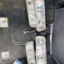 Silverado 99 To 02 Headlights 